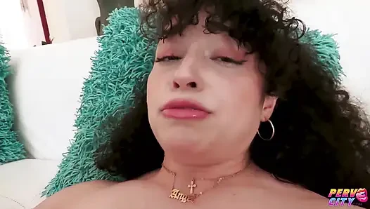 Sevimli pixie smalls ve lilith grace sert anal seks için azgın
