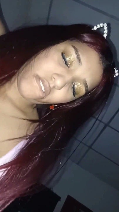 Sikişme gençler, amatör esmer ile büyük doğal göğüsleri hd video ile ağzına büyük yarak ve büyük göt | Klip 2