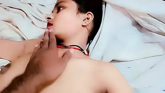 Geceleri baldızımı aradım ve evliliğimizi yatağımda tükettim, baldızımın vajinasından su bıraktım