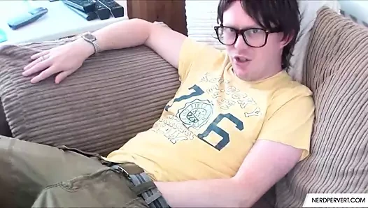 Alisha çok uzak bir emmek rydes