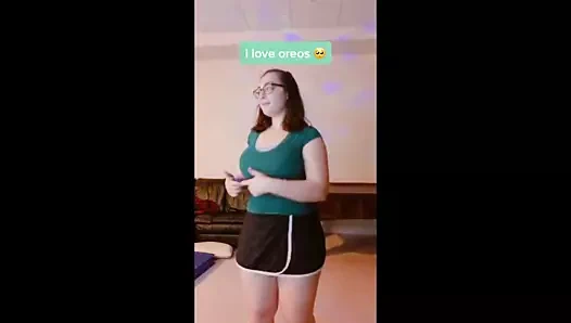 Sevimli, kalın inek pawg