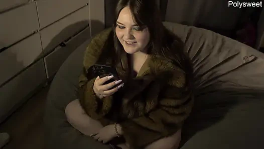 ! ARTıK BIRLIKTEYIZ! Porno hikayesi - sahibe bekaret kemeri takarken oğlunu takma yarakla sikiyor