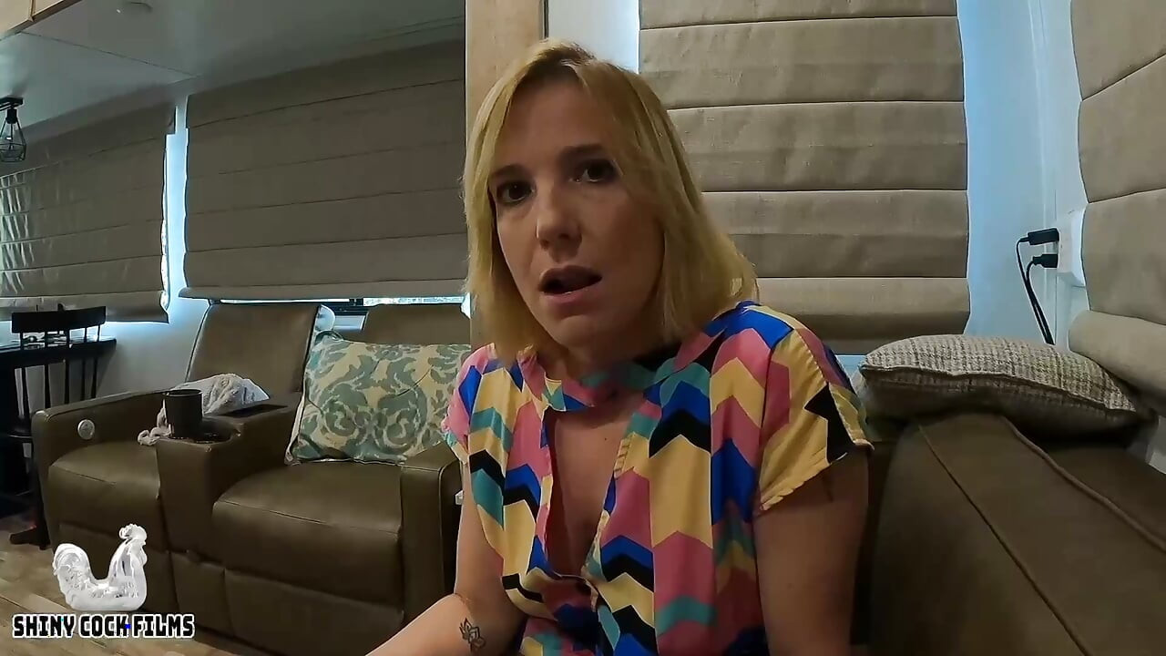 Üvey Anne Üvey Oğlunun Döl Şeytanını Serbest Bırakıyor - Jane Cane, Shiny Cock Films