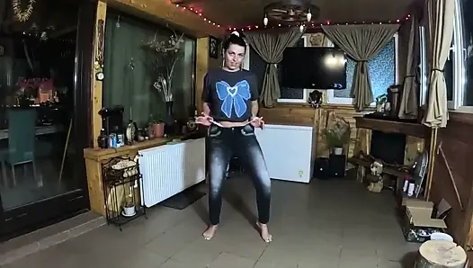 Tight Jeans Dance Slut Gagging Facefuck & Cum on My Tangas