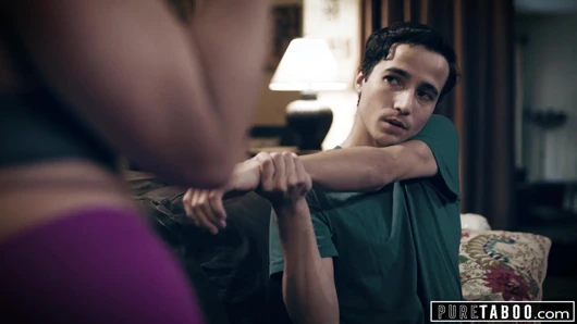 Saf tabu kıskanç oğul üvey babaya inat adım adım anne baştan çıkarır