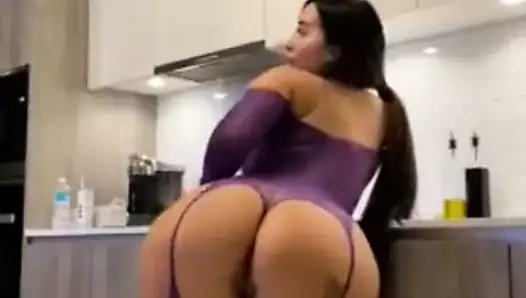 Sadece küçük bir teaser