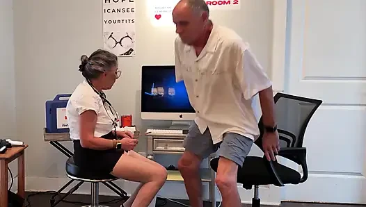 Amelie r. moreau md yüzleri