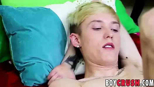 Charing twink nick simpson seviyor için oynamak ile onun çubuk solo