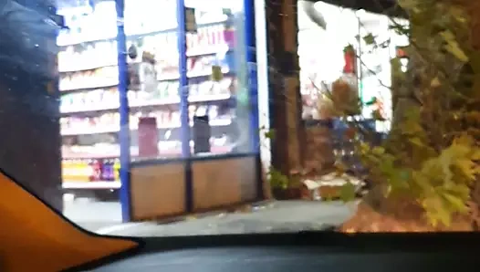 Azgın muslim var seks içinde the araba ile büyük doğal çük