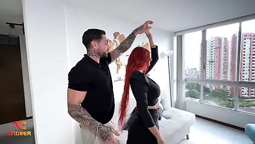 bir İtalyan turist bir iş anlaşması kapattıktan sonra beni büyük yarağıyla korunmasız sikiyor - andrea castro ve dandy love