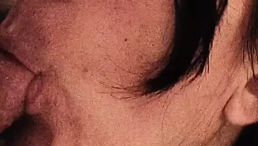 Sıcak esmer slutwife beni berbat ve hazır