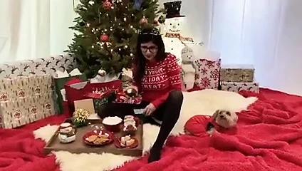 Geçen yıl bir avokado mia khalifa 2019