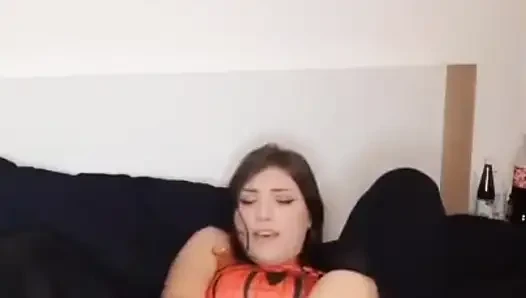 Örümcek kız kostümlü dildo sakso ve mastürbasyon