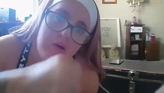Yaramaz üvey kız üvey babasını mastürbasyon yaparken yakaladı