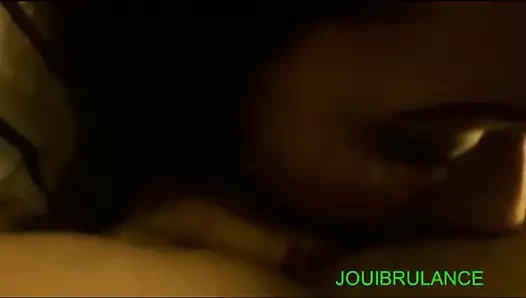 UNE QUEUE PURISTE A GRANDE OPTIONS SI BON FACONNE