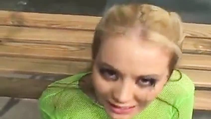 bianca üzerinde Bukkake