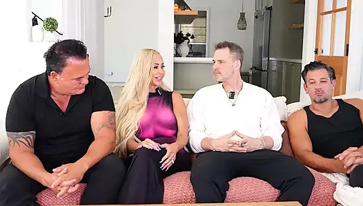 Zinde orta yaşlı seksi kadın jewel jade oyun podcast'i grup sekse dönüşüyor