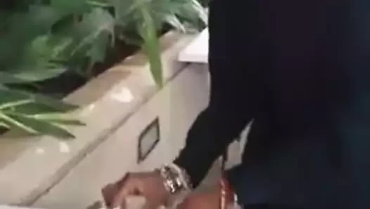 Seksi sürtük şirin selfies.mp4 yapıyor