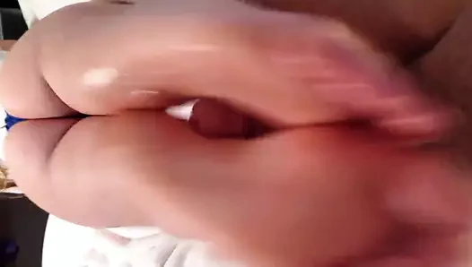 yağlanmış footjob