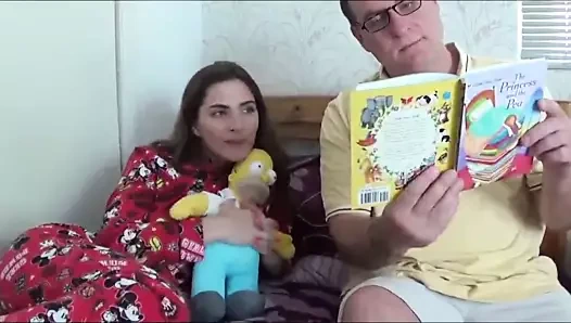 Çarpıcı genç seviyor seks ile 70yo adam