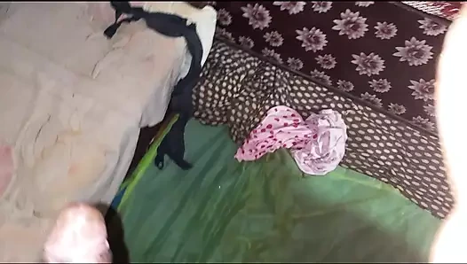 Bugün baldızın ağzına soktum, sonra baldızın götüne soktum.