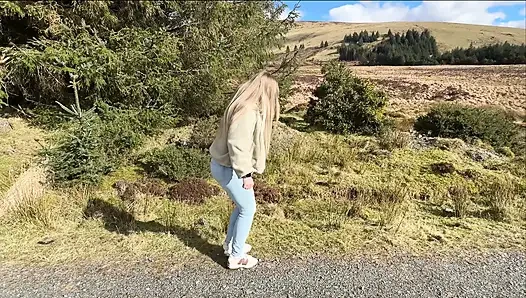Emergency While Walking on the Public Trail but Had to Wet My Jeans