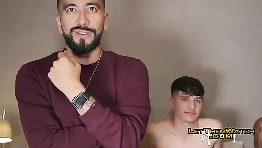 Sünnetsiz twink Jay Magnus kaslı götünü prezervatifsiz sikiyor! Hardcore Action Boşalma