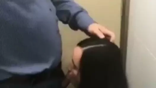 O çok büyük bir çük berbat