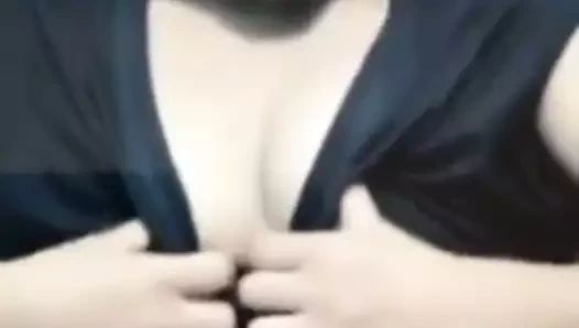 Facebook arkadaşım Claire Valenzuela Motas