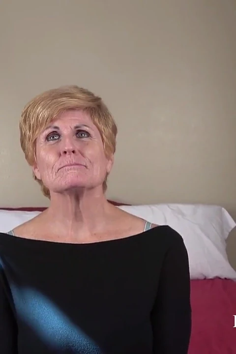 Desperate Amateurs Кримпайсон возвращается и жестко разломает ее киску