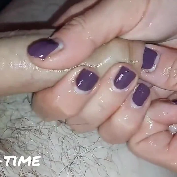 Радости необрезанного пениса (время доения)