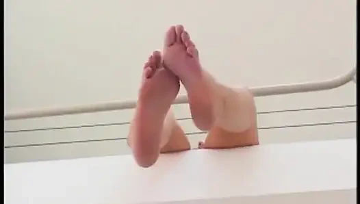 Ana Everjoy namı diğer Laura'dan çıplakayak gizli film