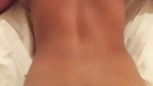 Sert sikme kız arkadaş köpek stili