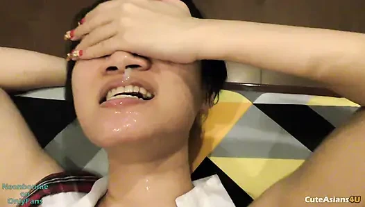 Beyaz öğretmen Asyalı öğrenciyi sikiyor