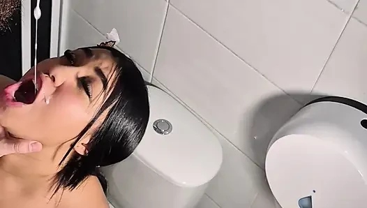 Kocam Göğüslerimi Emiyor Ve Büyük Esmer Göğüslerimden Süt Içer