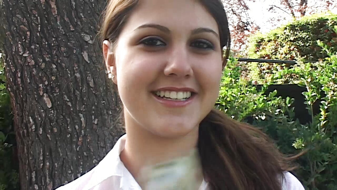 18 yaşındaki genç kız aslında sadece ev ödevine yardım etmek için gitmek istedi