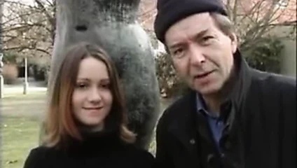 Genç hatun ve yaşlı adam ev yapımı eğlence