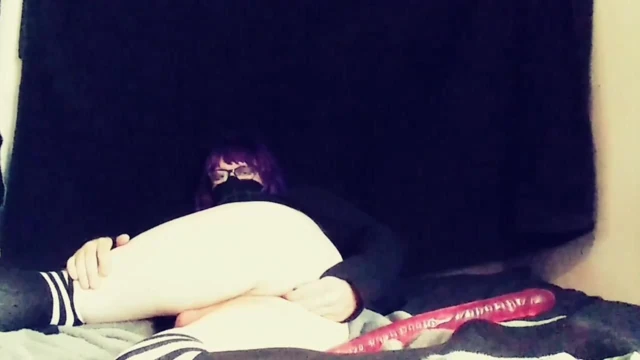 Kuzgun letrap daha fazla 18 inç yapay penis eğlence