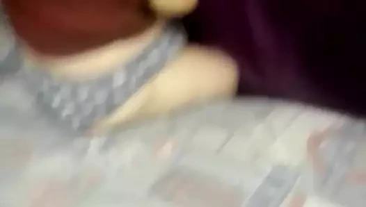 Ssbwww büyük göbek amcığını sikiyor bakış açısıyla kocası göbeğini ovuyor ve üzerine boşalıyor