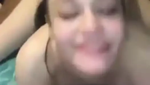 Beyaz sürtük siyah damızlık tarafından sikişiyor - ırklararası