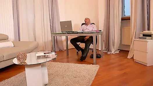 Naylon anal hatunlar 3: en iyi anal üçlü seks, ağzı açık ve götten ağza