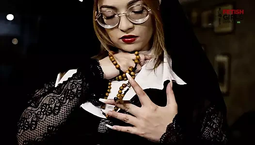 Rahibe Madalena artık kusursuz değil