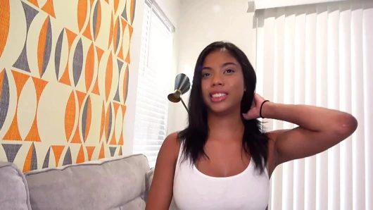 Asyalı adam amerikan kız içinde boşalmak! kucaklaşmak!