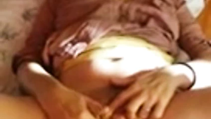 ev yapımı olgun parmaklar ve alır orgazm