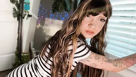 Asher Quinn ile yaramaz görsel asmr!