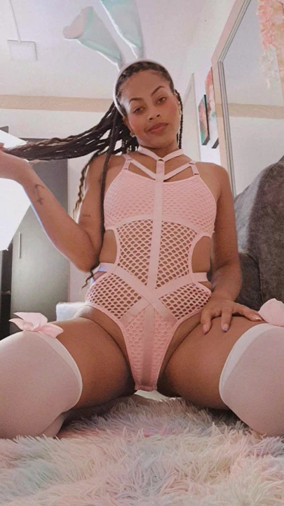 Çikolata gibi tatlı görünebilirim ama benim de yaramaz bir tarafım var