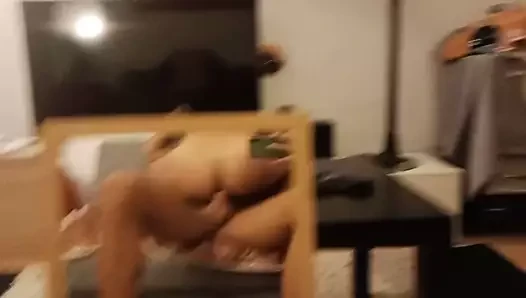 Il frocio lo prende in culo