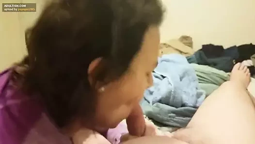 babanın sikini emmek