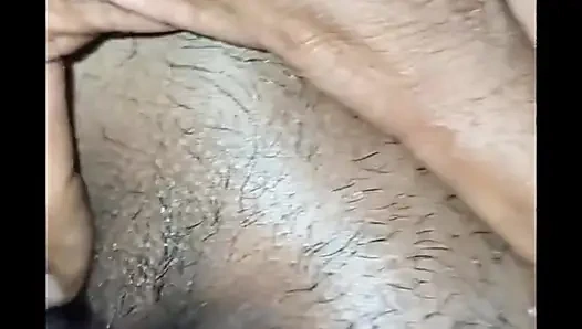 Hintli desi ateşli köylü kızı sikişiyor, ilk kez sikişiyor, beni daha hızlı sik dedi büyük yarak istiyorum, xxx video