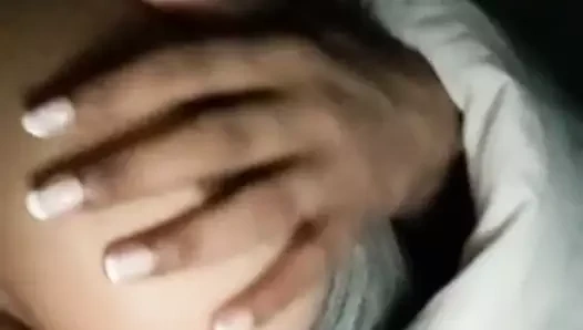 Hint milf oynama ile ona memeler